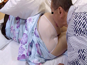 六十路熟女がいっぱいの夜這いライブ3　サンプル画像07